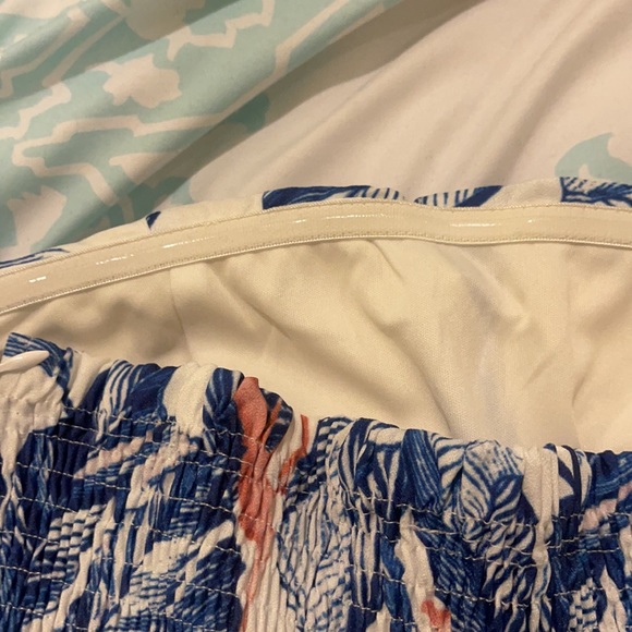 Women’s Printed Romper - Picture 7 of 8